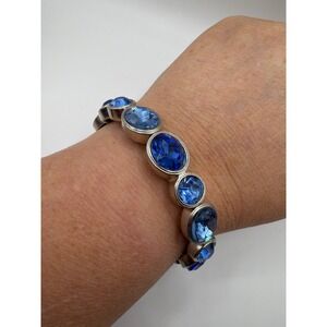 VTG 90s Y2K Monet Silver Tone Blue Crystal Oval Stretch Bracelet Sparkle Elegant